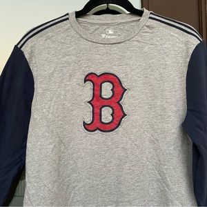 Fanatics Boston Red Sox Grey/Navy "B" Baseball-Style Tee M